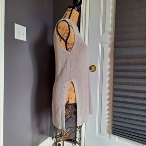 ⭐️3/$20 Wilfred Gray Sleeveless Knit Top Xs